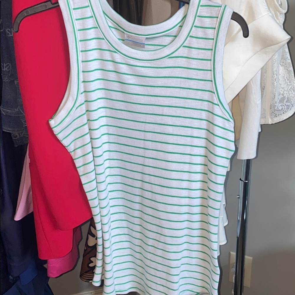 Colombia women’s tank.